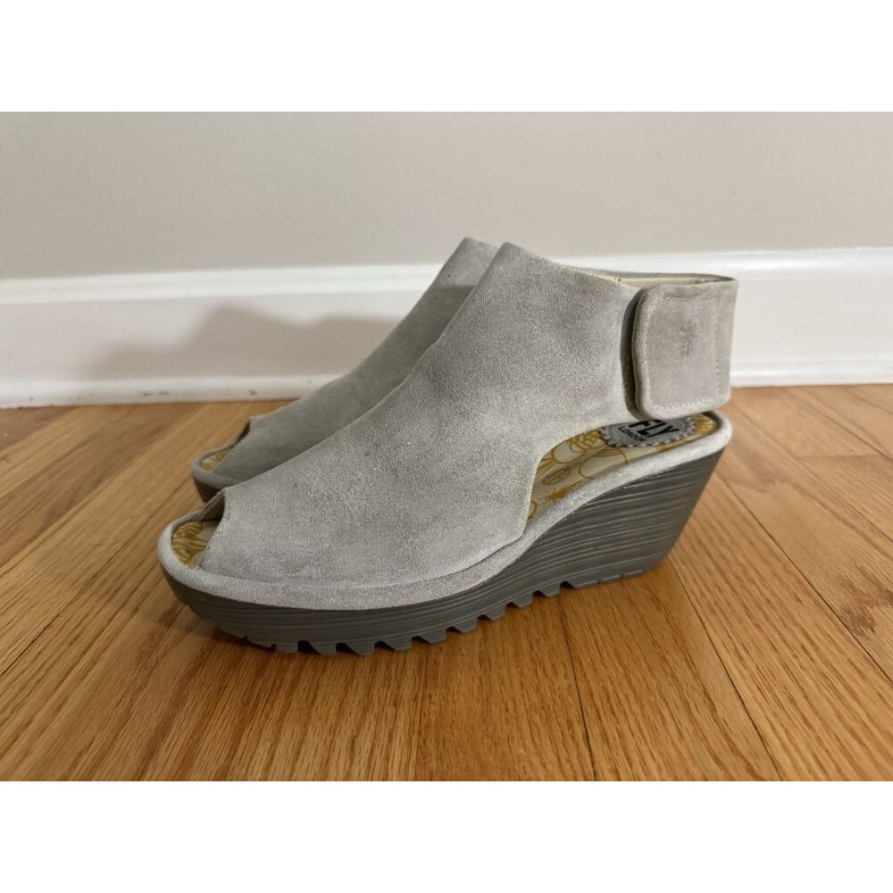 Fly London womens EU 39 US 8 8.5 Yone Peep Toe suede leather wedge heels beige - Picture 5 of 11